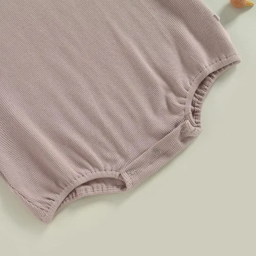 Miniatura 6 de KMBANGI Mameluco de manga corta con cuello redondo de punto acanalado de color sólido para bebé, niña y niño, traje de verano de una pieza