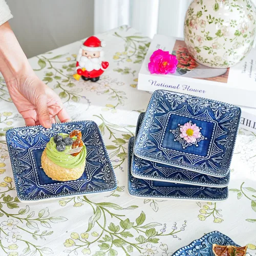 Miniatura 5 de Sungmor Vajilla fina de cerámica en relieve, porcelana de estilo barroco antiguo de 6 pulgadas, platos cuadrados para aperitivos, juego de 4, 4