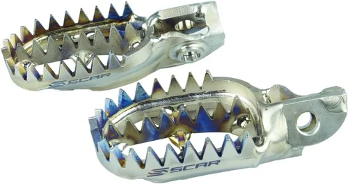 SCAR - Estribos de Titanio Compatibles con KTM SX SXF XC XCF 16-22 EXC EXCF 17-23 XCW XCFW TPI 85 125 150 250 300 350 450 Husqvarna TC FC TX FX