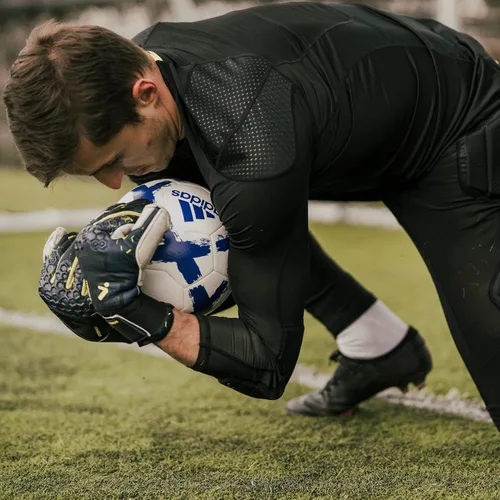 Miniatura 4 de Storelli BodyShield Goalkeeper Light Matchday 34 Undershirt Lightweight Compression Soccer Shirt