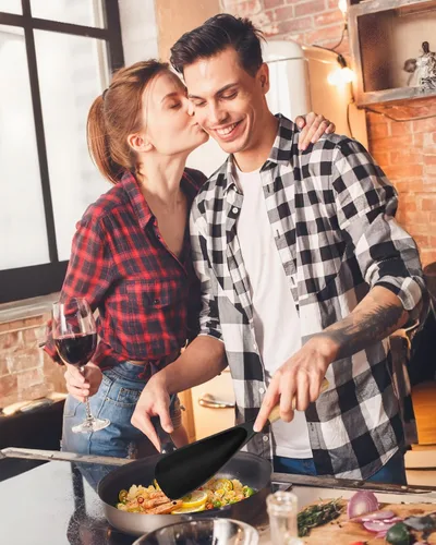 Miniatura 6 de Cuchara de cocina para utensilios de cocina antiadherentes, ideal para cocinar y servir silicona mate resistente sin BPA, cuchara con mango de Negro
