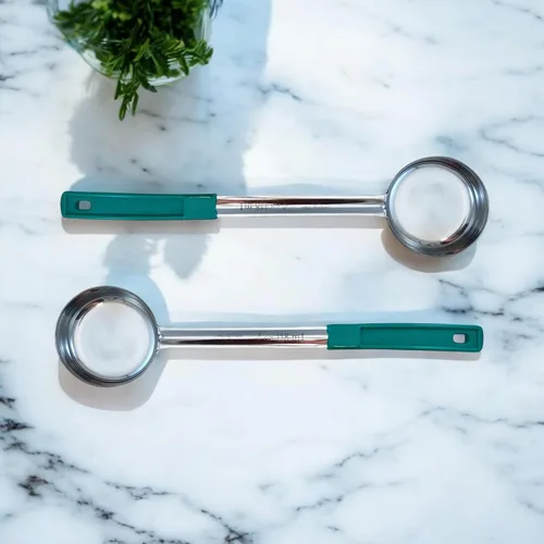 Miniatura 9 de Cuchara de acero inoxidable sólido de 4 onzas para medir y servir; cucharas de grado comercial (paquete de 2) Commercial-Grade Spoodle for