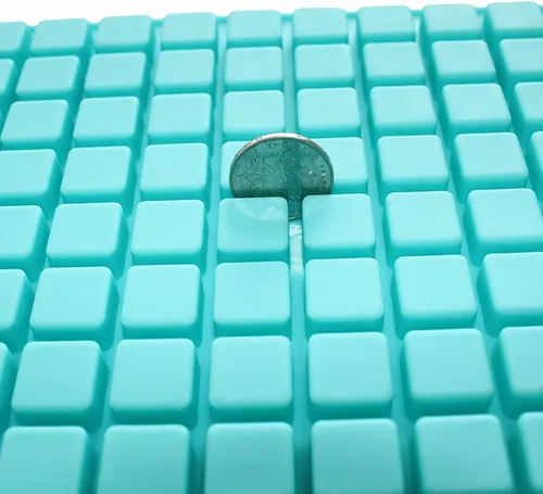 Miniatura 4 de X-Haibei Molde de silicona cuadrado pequeño de 126 cavidades, grosor de 0.1 onzas por celda para cubitos de hielo, gelatina, caramelos de gomita