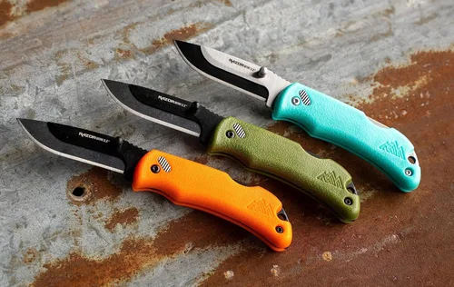 Miniatura 6 de Outdoor Edge Navaja de bolsillo plegable Razor, compacta de 2.2 pulgadas EDC con cuchillas reemplazables RazorSafe, perfecto para llevar a diario