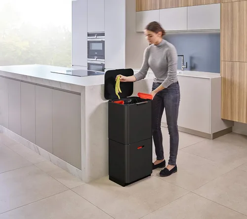 Miniatura 10 de Joseph Joseph Totem Max 60 litros/15.85 galones, recipiente de separación y reciclaje de desechos de cocina con filtro de olor y recipiente Negro