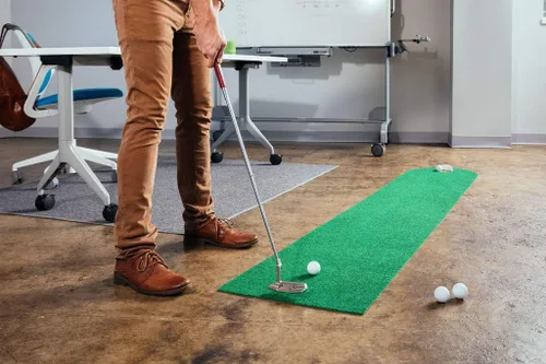 Miniatura 3 de PUTT-A-BOUT The Par 1 "360" Putting Mat, verde, 18 pulgadas x 8 pies (57P1808930)