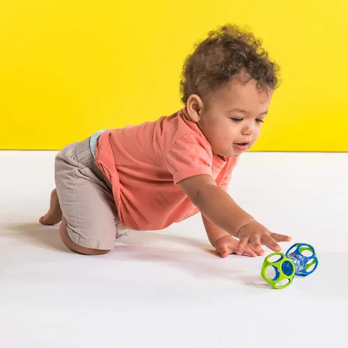 Miniatura 6 de Bright Starts Oball Shaker - Juguete de sonajero y juego de bolas para bebé, edades recién nacidos y mayores