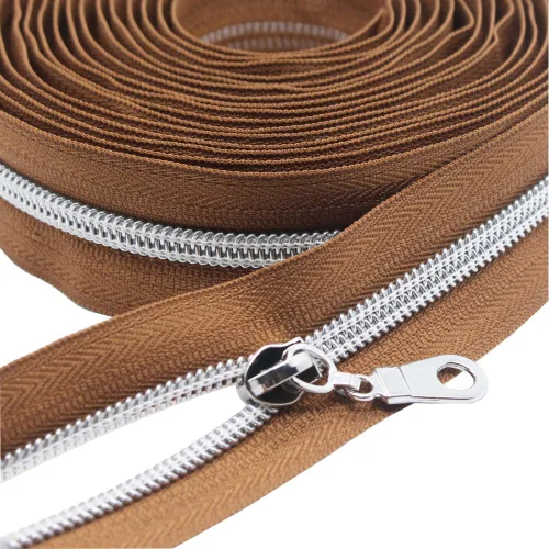 Miniatura 23 de YaHoGa #5 Cremalleras metálicas de nailon color latón antiguo de The Yard Bulk Cinta beige de 10 yardas con 25 unidades de tiradores para costura