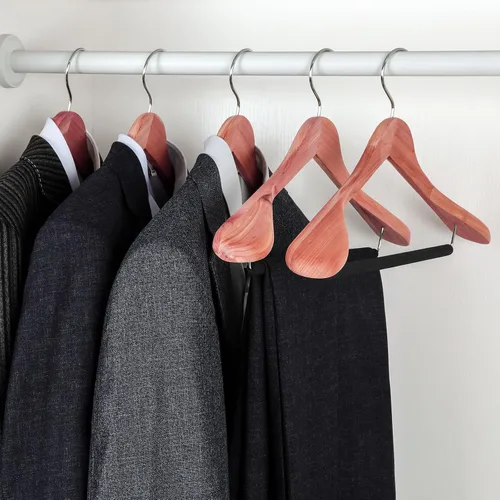 Miniatura 6 de TOPIA HANGER Perchas de madera de cedro rojo americano sin terminar, perchas de madera de lujo para chaquetas, hombros anchos con barra acolchada