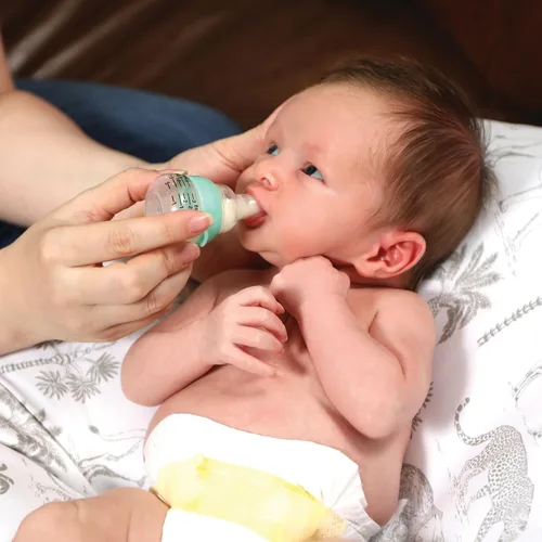 Miniatura 2 de Nuby Medi-Nurser - Botella de medicina - Dispensador de medicamentos y vitaminas para recién nacidos - 0+ meses - Sin BPA - Aqua