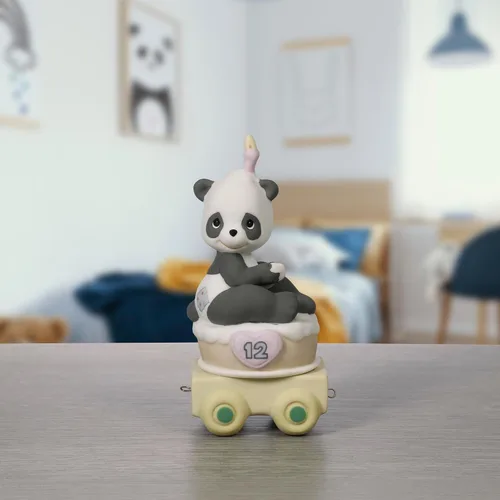 Miniatura 5 de Precious Moments Tren de Cumpleaños Panda, Edad 12, Da una Sonrisa y Deja que Comience la Diversión, Regalo de Cumpleaños para Niños y Niñas de 12