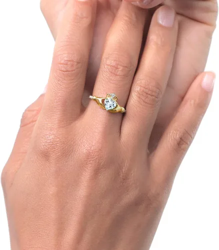 Miniatura 45 de Gem Stone King Anillo de compromiso claddagh celta irlandés de oro amarillo de 10 quilates con piedra preciosa en forma de corazón de 0.236 in