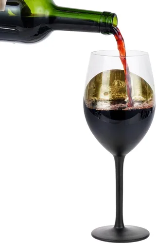 Miniatura 6 de MyGift Copas de vino modernas inclinadas de 14 onzas con tallo negro mate y dorado, diseño elegante en ángulo con copas de cristal de acento Latón