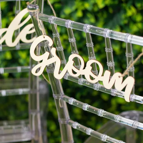 Miniatura 2 de Efavormart - Juego de 2 letreros de madera natural para silla de novia y novio, caligrafía de 12 x 5 pulgadas, accesorios para fotos de boda