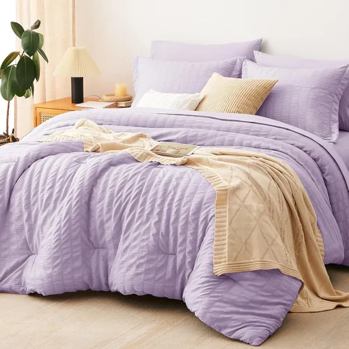 Miniatura 26 de CozyLux Juego de ropa de cama con edredón tamaño King Beige Seersucker de 7 piezas, juego de cama en una bolsa, con edredón, sábanas, fundas