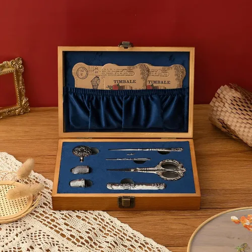 Miniatura 8 de Kit de tijeras de bordado vintage, regalo de Navidad para profesionales de costura, kit de costura antiguo europeo, herramientas de costura Plata