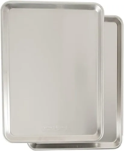 Miniatura 6 de Nordic Ware Naturals - Juego de bandejas para hornear de media hoja - Bandejas para hornear de aluminio de calidad comercial fabricadas en EE. UU.