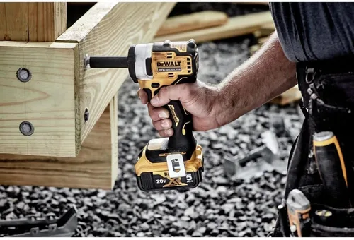 Miniatura 4 de DEWALT DCF913B 20V MAX* 3/8 pulgadas Llave de impacto inalámbrica con yunque de anillo de cerdo (solo herramienta)