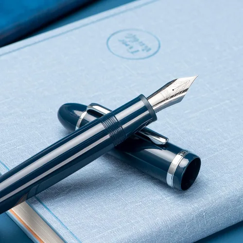 Miniatura 7 de Jinhao X159 Pluma estilográfica azul oscuro acrílica, tamaño 8 con punta fina, borde plateado, diseño clásico, pluma de escritura suave con Azul