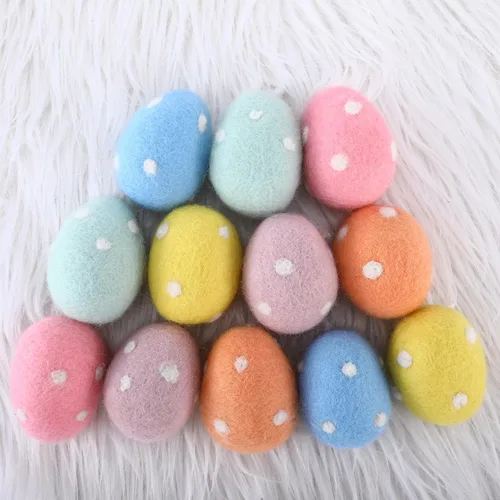 VitalCozy 12 huevos de Pascua coloridos de fieltro con lunares pastel, huevos de fieltro sorpresa, adornos colgantes para cestas de Pascua,