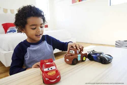 Miniatura 2 de Disney Cars Toys Track Talkers Mater, 5.5 pulgadas, auténtico camión de remolque del personaje favorito de la película con efectos de sonido, regalo