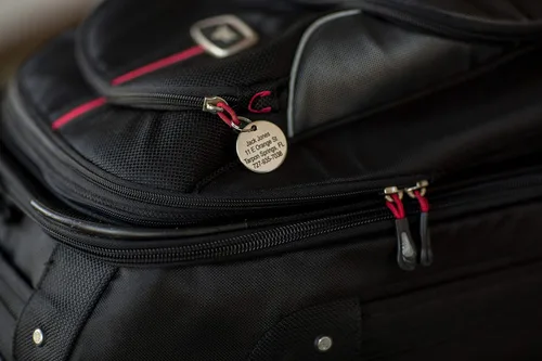 Miniatura 7 de Providence Engraving - Etiquetas de identificación de acero inoxidable con grabado personalizado para mascotas. Etiquetas en tamaño pequeño