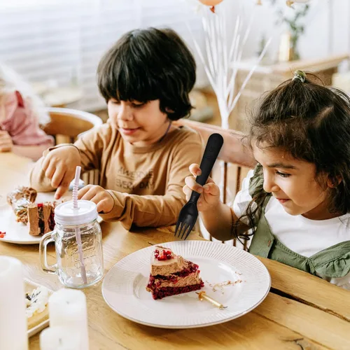 Miniatura 5 de 12 piezas de cucharas y tenedores para niños, utensilios para niños pequeños, cubiertos de plástico reutilizables, juego de cubiertos para bebé