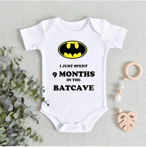 Miniatura 5 de TripleBDesigns I Just Spent 9 Meses in the Batcave Best Baby Shower Mameluco de regalo divertido