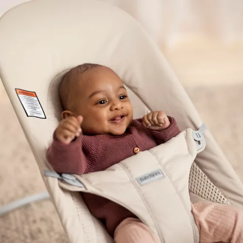 Miniatura 11 de BabyBjörn Bouncer Balance Suave, beige claro, tejido/jersey, tritela Asiento gorila ajustable 2 en 1 para bebé y silla para niños pequeños, recién