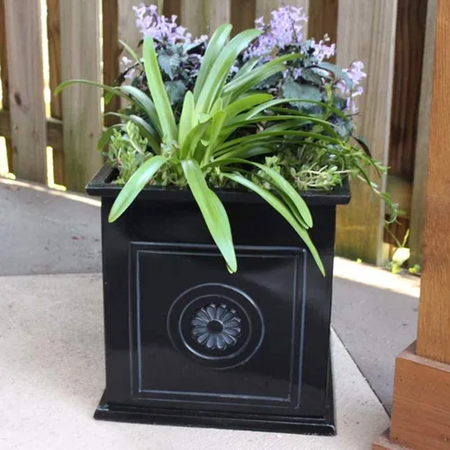 Miniatura 3 de Southern Patio CMX-042426 Colony - Maceta cuadrada de resina de cerámica para interiores y exteriores, maceta para flores, hierbas, verduras y Negro