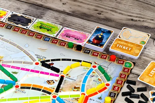 Miniatura 8 de Juego de mesa Ticket to Ride de Asmodee (Actualización 2025) - Una aventura ferroviaria a través del país para amigos y familia, juego de estrategia
