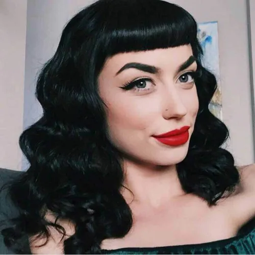 G&T Wig Rockabilly - Pelucas vintage para mujer, peluca corta negra con flequillo, longitud al hombro, resistente al calor, pelucas cortas y rizadas