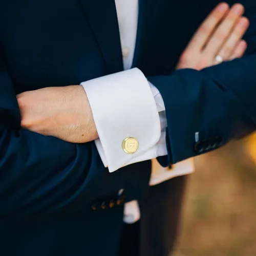 Miniatura 7 de uxcell Gemelos clásicos con inicial para hombre, gemelos de cobre para hombre, letras del alfabeto A-Z, esmoquin, con caja de regalo, para negocios