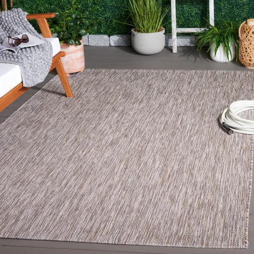 Miniatura 29 de SAFAVIEH Courtyard Collection CY8520 - Alfombra decorativa sólida para interiores y exteriores, impermeable, fácil limpieza, 2 x 3 pies 7 pulgadas