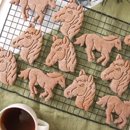 Miniatura 3 de Juego de 2 cortadores de galletas de caballo - Cabeza de caballo y diseños de correr, 2 piezas - Bakerlogy