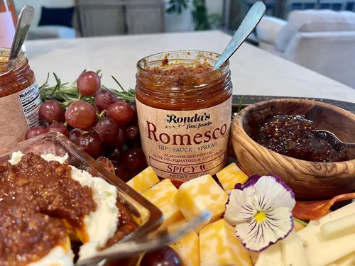 Miniatura 3 de Spicy Romesco by Ronda's Fine Foods Sumerge, salsa, untar Tarro de 9.0 onzas Gourmet, lote pequeño Almendras, aceite de oliva puro