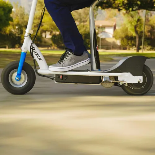 Miniatura 5 de Razor E300S - Patinete eléctrico sentado para mayores de 13 años, peso máximo de 220 libras, motor de 250 W, hasta 15 mph, tiempo de conducción