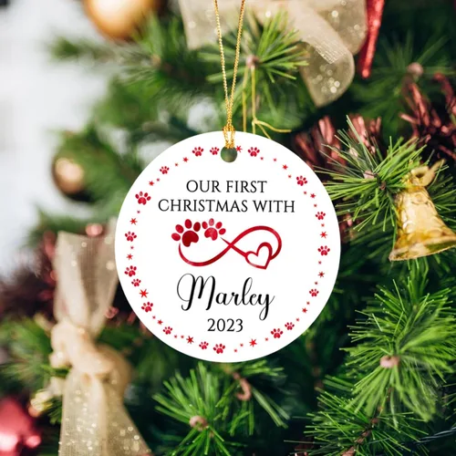 Miniatura 3 de Adorno de nuestra primera Navidad con huellas de patas, nombre personalizado para la primera Navidad del cachorro 2025, recuerdo de huella de perro