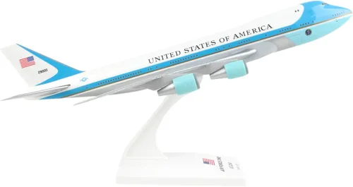 Miniatura 3 de Skymarks Boeing 747-200 VC-25 Modelo Snap-Fit a escala 1/250 – 11 pulgadas de longitud, 9.4 pulgadas de envergadura – Avión coleccionable