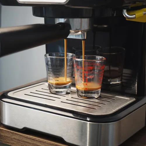 Miniatura 2 de BCnmviku -Vasos corto, taza medidora, taza de espresso, Líquido, vidrio pesado, vaso de vino 2 juegos de 26, para medición gradual 1 onza, 6 Negro