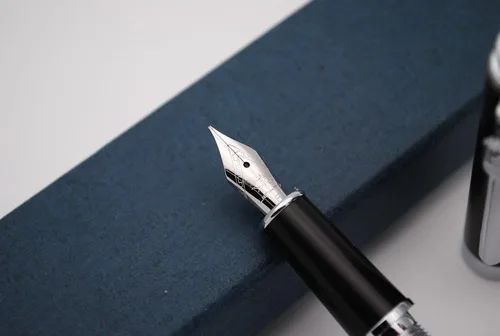 Miniatura 4 de JINHAO 8802 Pluma estilográfica F (tallado de concha - 2)