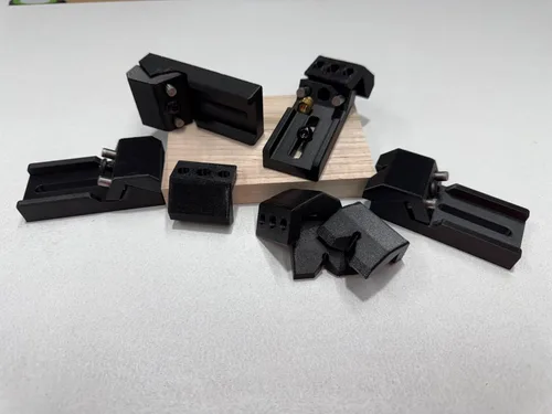 Miniatura 2 de Kit de sujeción CNC de 32 piezas, PLA con infusión de fibra de carbono negro y verde, compatible con T-Track MFT, fabricado en Estados Unidos