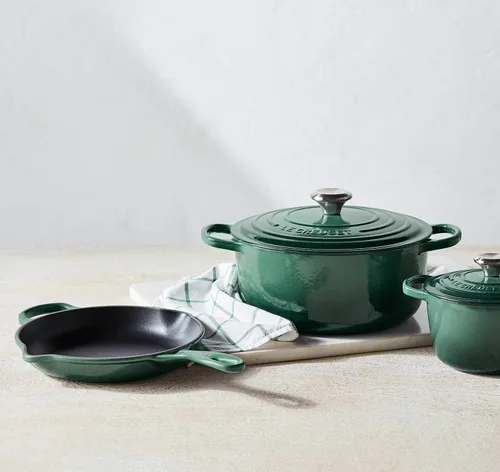 Miniatura 5 de Le Creuset Signature - Juego de 5 piezas de horno, cacerola y sartén holandés de hierro fundido esmaltado, Artichaut