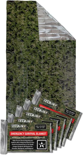 TITAN Survival Mantas de supervivencia de Mylar prémium (paquete de 5) manta térmica de supervivencia de emergencia para campamento, caza, Camuflaje