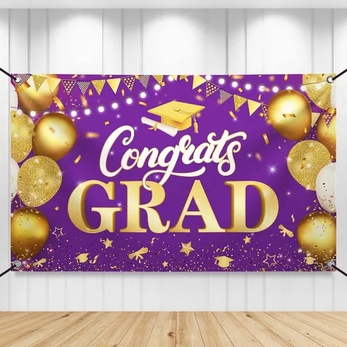 KatchOn, XtraLarge - Cartel de graduación de felicitaciones – 72 x 44 pulgadas, fondo de graduación morado y dorado | Decoraciones de graduación