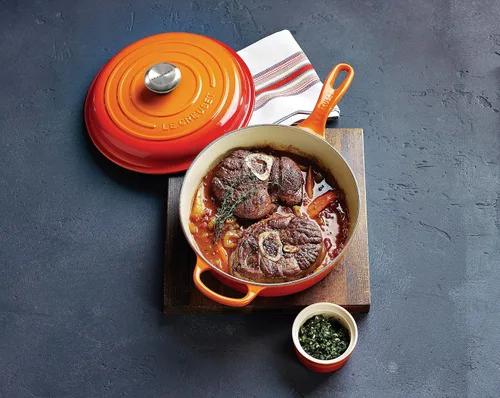 Miniatura 5 de Le Creuset Cacerola de Hierro Fundido Esmaltado Signature Cassadou, 3.75 qt., Flame