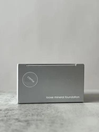 Miniatura 6 de La Bella Donna Base mineral suelta, SPF50 no química, solo 4 ingredientes, segura para arrecifes, no nano, maquillaje mineral natural con protección