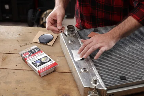 Miniatura 4 de J-B Weld 2120 - Kit de reparación de radiadores y plástico