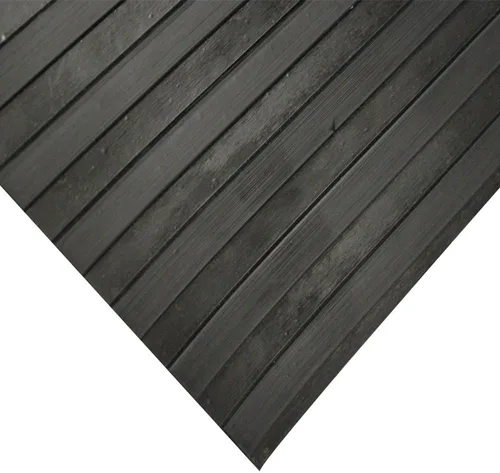 Miniatura 2 de Rubber-Cal "Wide Rib" tapete para piso de caucho corrugado, 1/8" de grosor, rollo de 3 pies x 1 pie., Negro