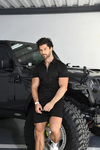 Miniatura 5 de YTD Conjunto de camisa polo y pantalones cortos de manga corta para hombre, conjunto de dos piezas de verano con cremallera, conjunto deportivo